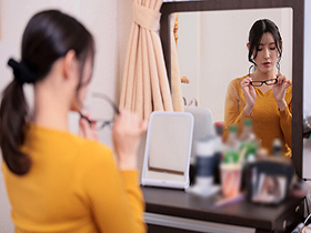 となりの大学生を悩殺して浮気に溺れた地味妻　虜になったお隣さんと夫が出張中に生ハメ中出し三昧　森沢かな　サンプル画像02